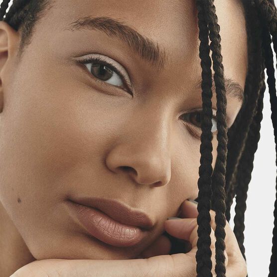 STUDIO FIX FLUID BASE NC40